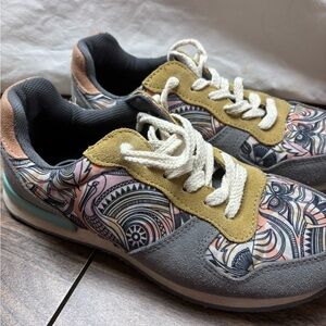 Inkka Sneakers